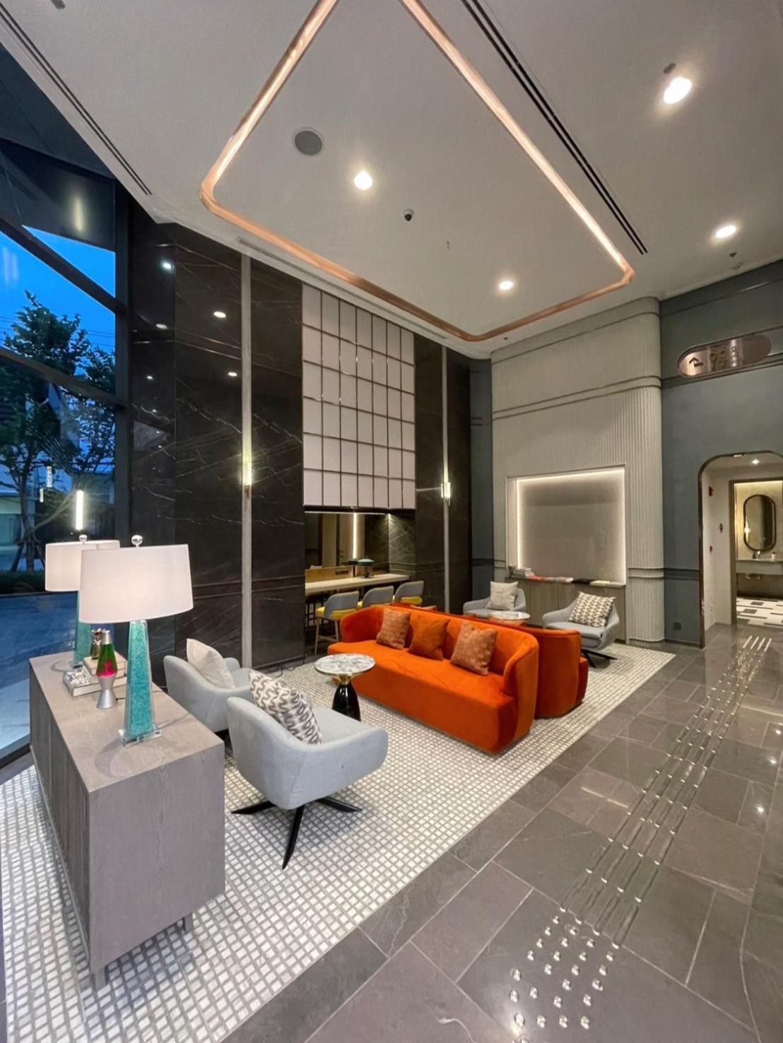 The Quarter Ratchayothin By Uhg Bangkok Exterior foto